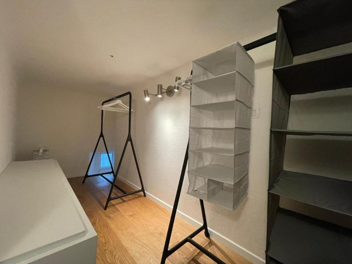 Navigli Design Loft - 7 Stops From Duomo, Ac, Netflix Apartment Милано Екстериор снимка
